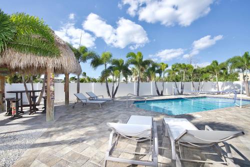 Mid Island House | Crains Perch by Sun Palace Vacations