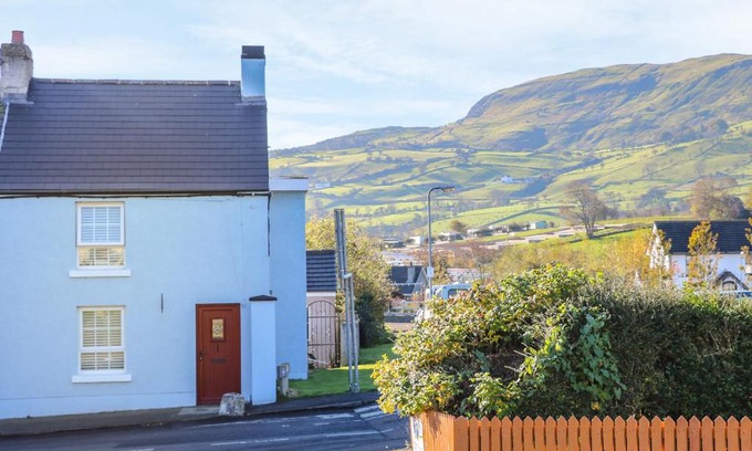 Carnlough House | Cranny Corner