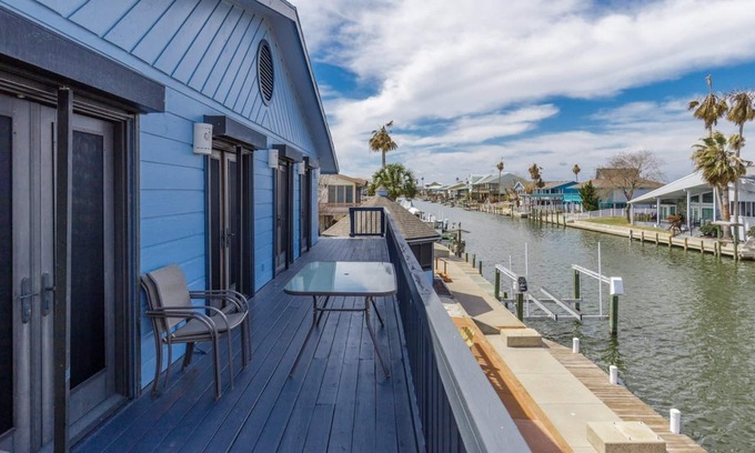 City-by-the Sea House | Crazy about fishing? Check out this home on deep canal near Estes Flats, Redfish