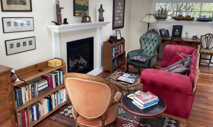 Point Reyes Station Cottage | Creamery Cottage - Walk to Downtown Point Reyes