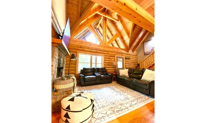 Mentone Cabin | Creek Wood Reserve in Mentone, near Brow Park