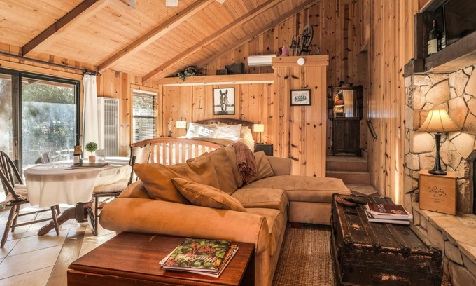 Paso Robles Apartment | Creekside King Suite + Patio on Vineyard