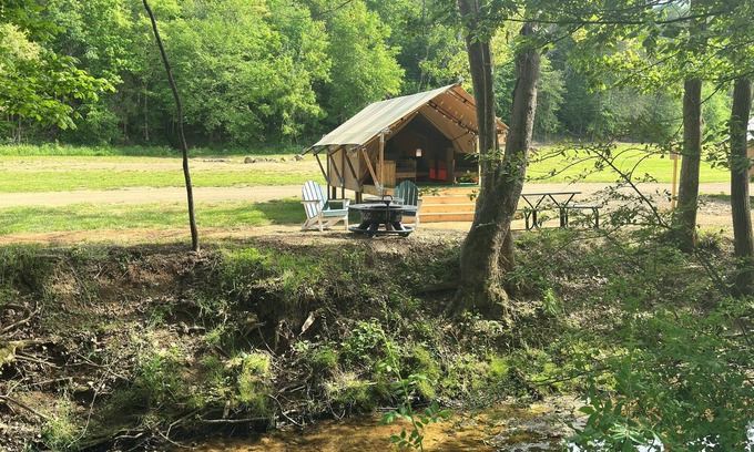 Newport RV Rental | Creekside Tranquil Glamping in the Smokies|WiFi|AC