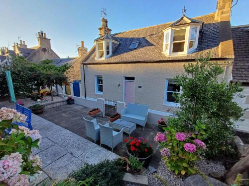 Cullen House | Creel Cottage Seatown Cullen with Garden