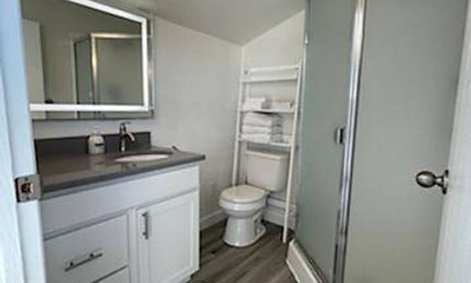 Quincy Condo | Crescent Bar Unit 102
