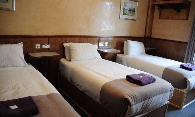 Mapesbury Hotel | Cricklewood Lodge Hotel
