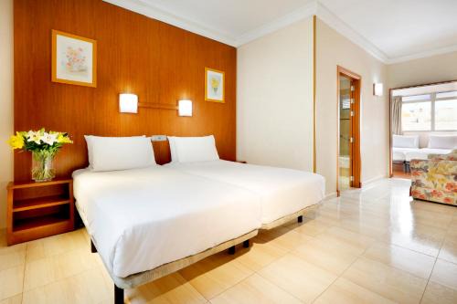 Las Palmas de Gran Canaria Hotel | Crisol Alisios Canteras
