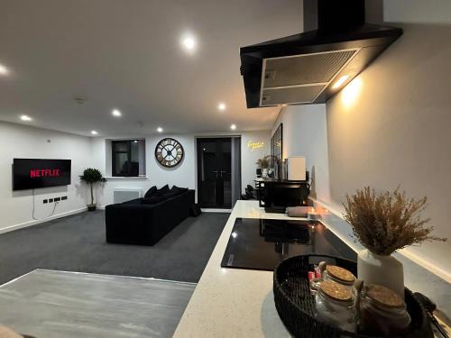 Wolverhampton Apartment | CroftCabin