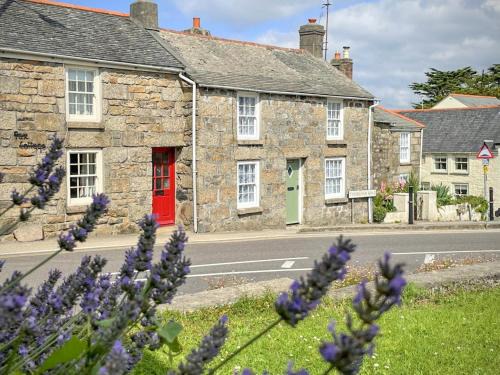 Lelant House | Crossways