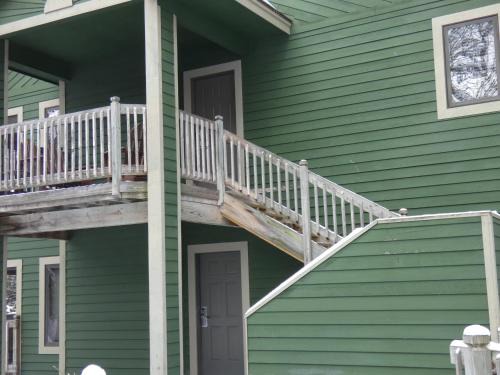 Bellaire Apartment | CrossWinds Getaway at Shanty Creek