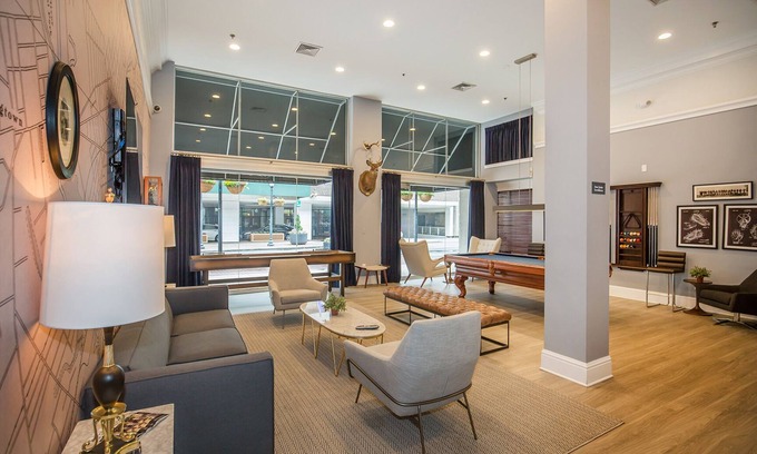 Downtown Hotel | Crown New Haven Hotel At Yale