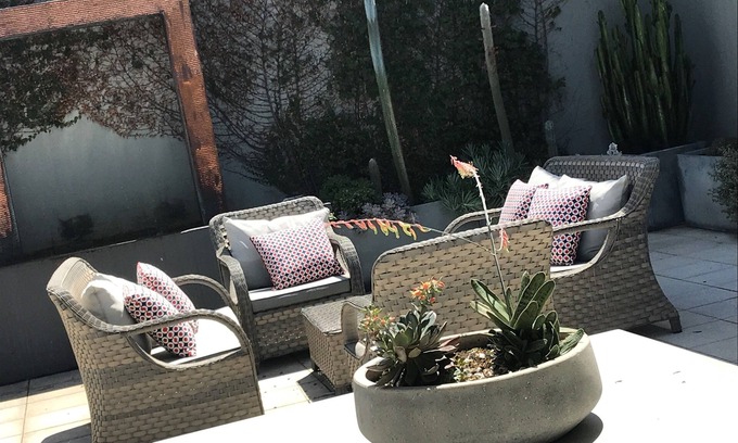 Cooks Hill Apartment | Crown on Darby