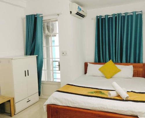 Downtown Ho Chi Minh City Apartment | Crowne Cafe Hotel Pham Ngu Lao