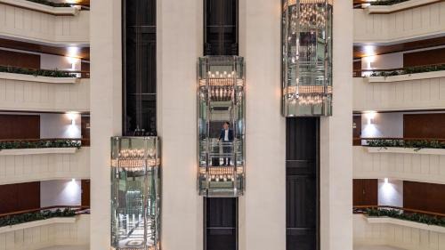 Silom Hotel | Crowne Plaza Bangkok Lumpini Park by IHG