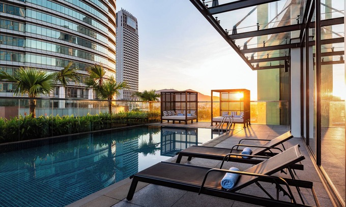 Hai Chau Hotel | Crowne Plaza Danang City Centre by IHG