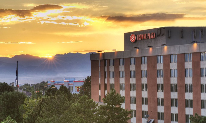 Dupont Hotel | Crowne Plaza Denver Airport Convention Ctr, an IHG Hotel