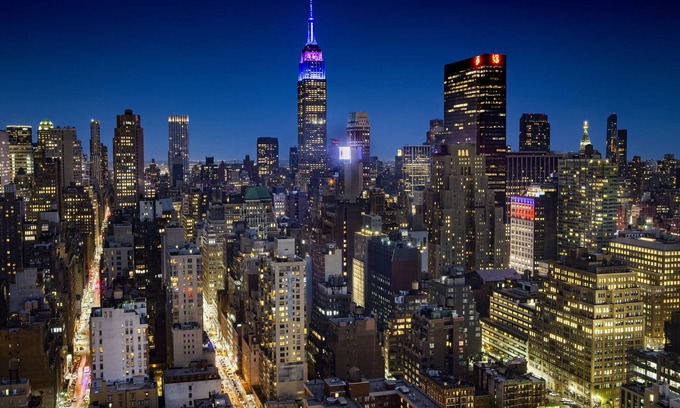 Garment District Hotel | Crowne Plaza HY36 Midtown Manhattan by IHG