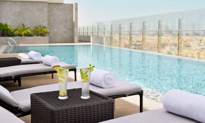 Jeddah Hotel | Crowne Plaza Jeddah Al Salam by IHG