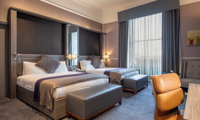 Sheffield Hotel | Crowne Plaza Royal Victoria Sheffield by IHG