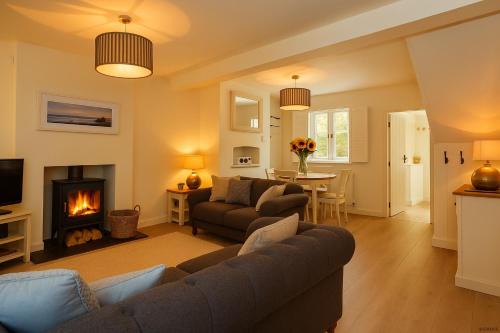 Croyde House | CROYDE VICTORIA COTTAGE 2 Bedrooms