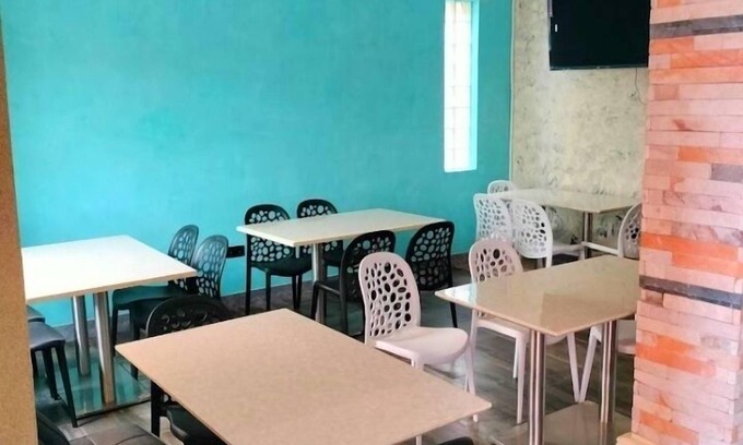 Kampala Hotel | Crux hotel