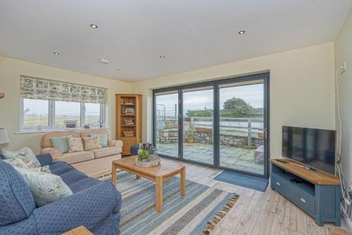 Rhosneigr House | Cryd Y Nant