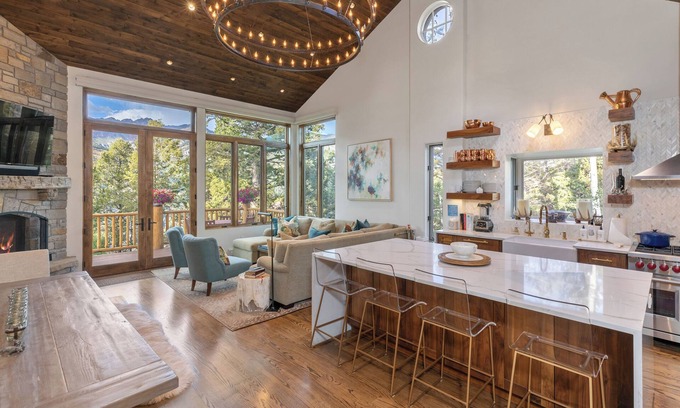 Mountain Village Ski Chalet | Crystal Chalet by Cuvee