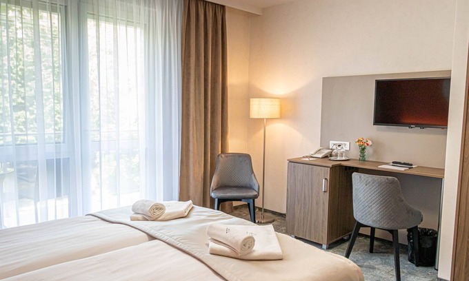 Hajduszoboszlo Hotel | Crystal Hotel