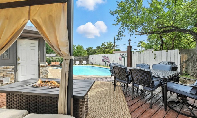 North Richland Hills House | Crystal Lagoon- Private Pool- Near DFW & Stadium