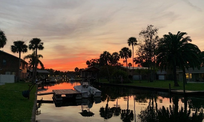 Springs at Kings Bay House | Crystal River Waterfront Island Oasis with 2 docks!