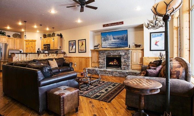 Sandpoint House | Crystal Springs Chalet
