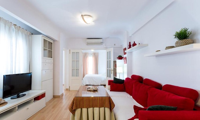 San Julian Apartment | Cs Para Familias junto a Plaza de San Marcos