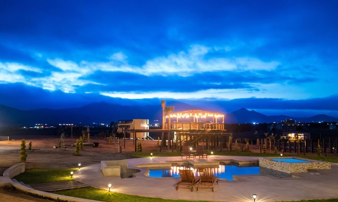 Valle de Guadalupe Hotel | Cuatro Lunas