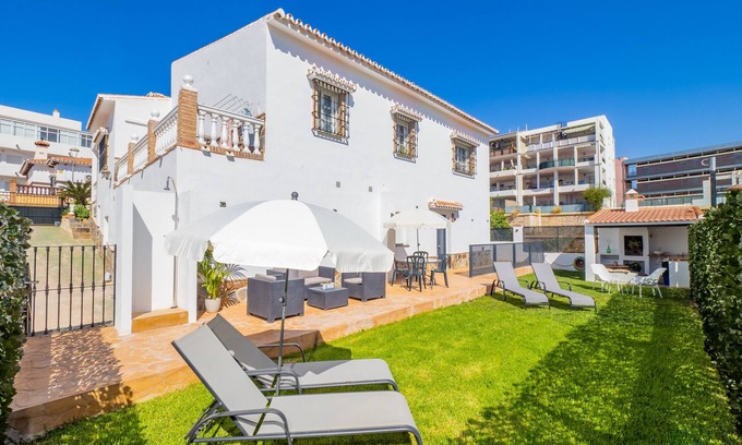 Torre de Benagalbon Bed & Breakfast | Cubo's Hostal William's Sunny 1 Baño Adaptado/disabled access/free wifi