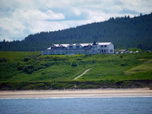 Cullen Hotel | Cullen Bay Hotel