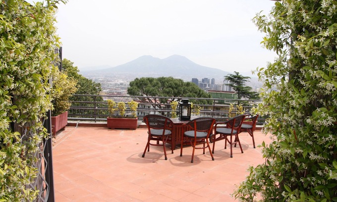 Naples Hotel | Culture Hotel Villa Capodimonte