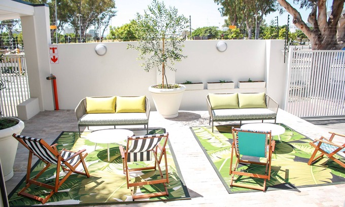 Green Point Apartment | Curiocity Cape Town - Hostel
