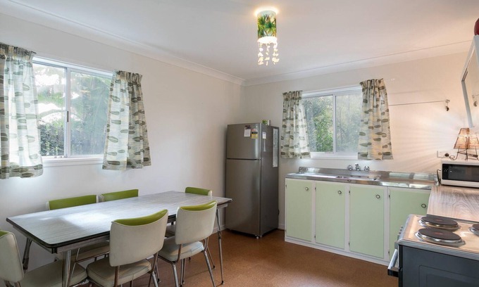 Point Lookout House | Curlew Shack | old school beach house with a contemporary makeover