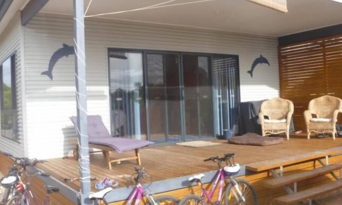 Warrenben House | Currawong Court Resort