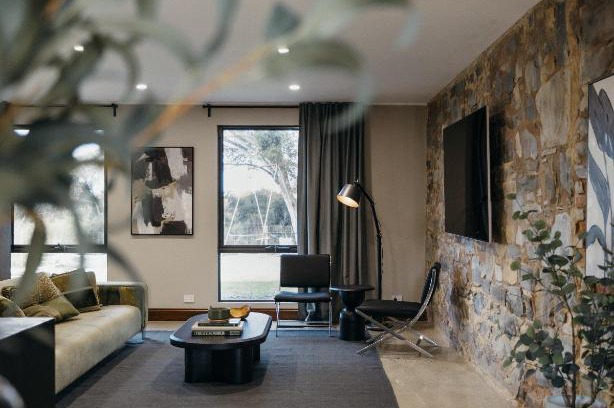 Nangkita House | Currency Creek Cottages