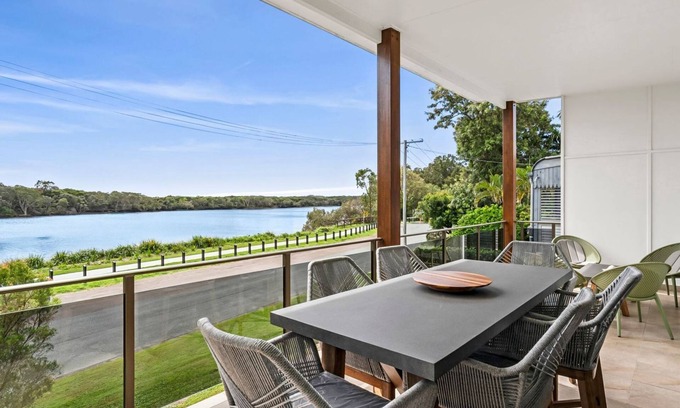 Currimundi House | Currimundi Lake House