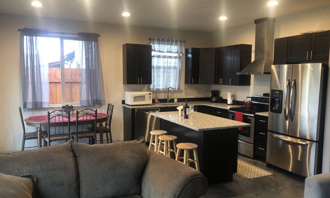 Nevada - Lidgerwood House | Cute and Cozy, One Level Living