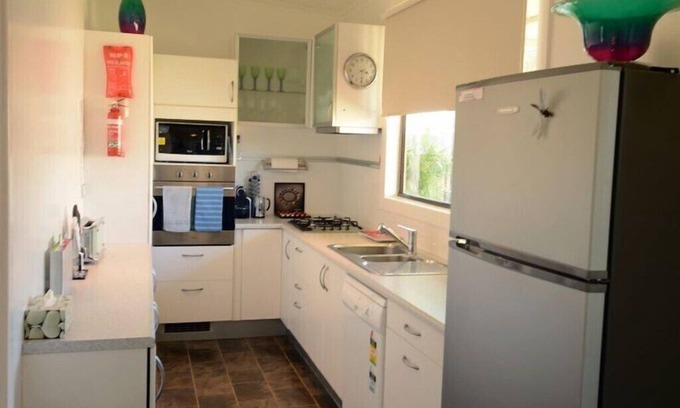 Broken Hill Cottage | Cute cottage, Great Location