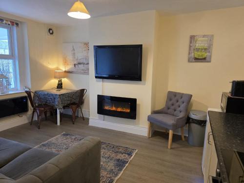 Wigton House | Cute Cottage in Historic Port Carlisle 12miles from M6