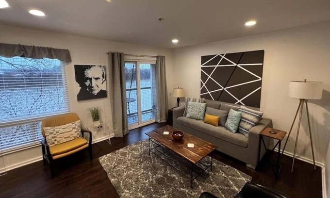 North Capitol Condo | Cute Downtown Retreat, Complimentary Parking
