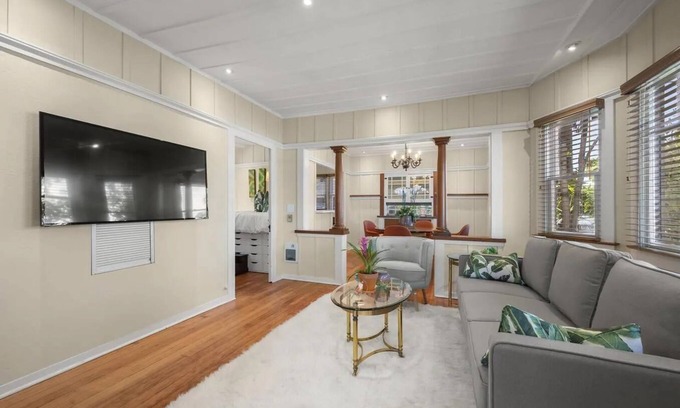 University Heights Cottage | Cute Hillcrest cottage with private patio, close to Balboa Park