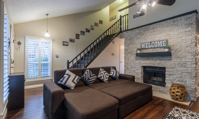 Lewisville House | Cute home near DFW Airport, Grapevine Mills & Gaylord Resort