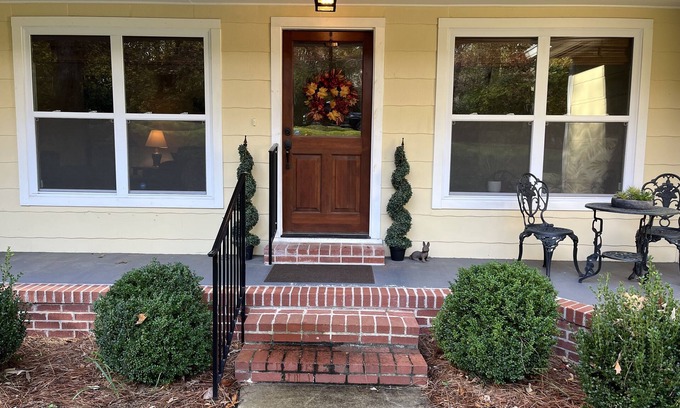 Oxford House | Cute house in middle of Oxford! SO close to Ole Miss. Convenient to everything.
