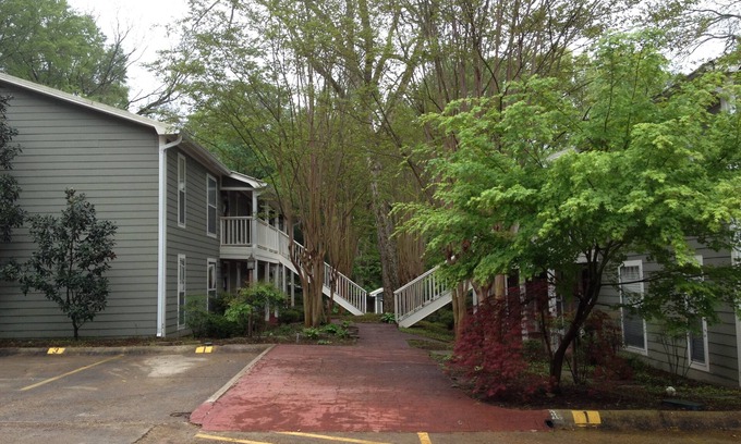 Oxford Condo | Cute Oxford Condo 2 Blocks From The Square