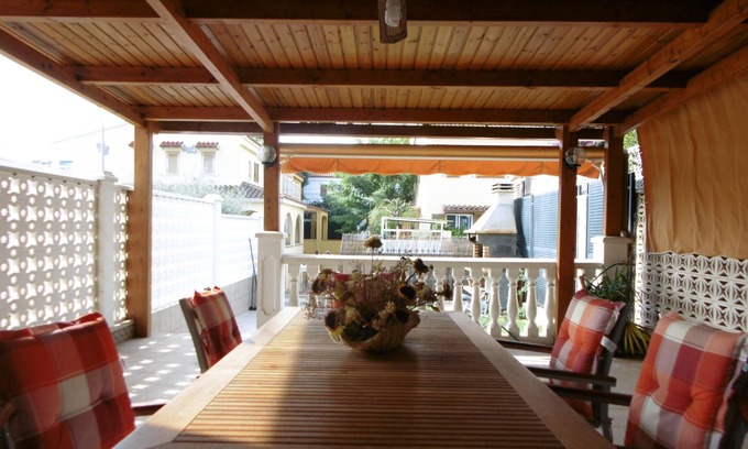 Benicassim Villa | CUTE TOWNHOUSE AT 300MTS. FROM THE BEACH OF TORREON